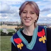 Laureata in lingue offre lezioni di francese medie/superiori/altro